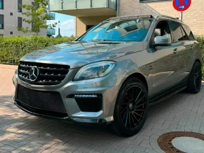 Gebraucht Mercedes ML350 AMG line 258 PS (189 kW) 2014 Grau SUV