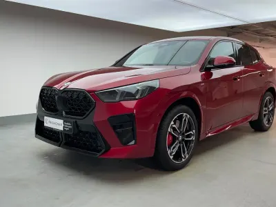Gebraucht BMW X2 Comfort Edition 170 PS (125 kW) 2025 Fire red metallic SUV