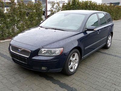 gebraucht Volvo V50 Kinetic 2,4 AUTOMATIK/AHK/SHZ/KLIMA/8-FACH