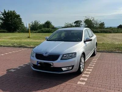 Gebraucht Skoda Octavia 105 PS (77 kW) 2014 Silber Kombi