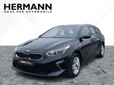Gebraucht Kia Ceed Sportswagon Vision 160 PS (117 kW) 2021 Schwarz Kombi