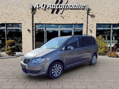 Second-hand VW Touran United 109 CP (80 kW) 2008 Gri Monovolum