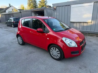 Gebraucht Suzuki Splash Basic 65 PS (47 kW) 2010 Rot Kleinwagen
