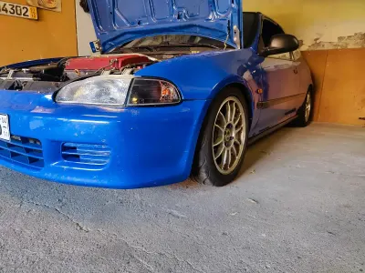 Gebraucht Honda Civic 160 PS (117 kW) 1992 Blau Kleinwagen