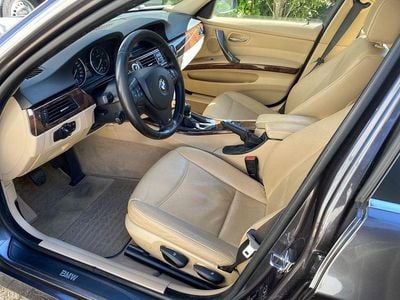 Gebraucht BMW 325 M Sport 197 PS (144 kW) 2008 Grau Kombi