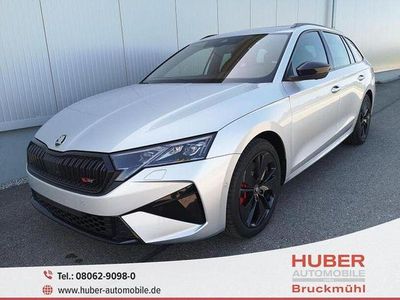 Nuova Skoda Octavia RS 325 CV (239 kW) 2025 Argento Station wagon
