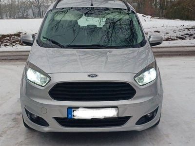 Gebraucht Ford Tourneo Courier Ambiente 101 PS (74 kW) 2017 Van / Kleinbus