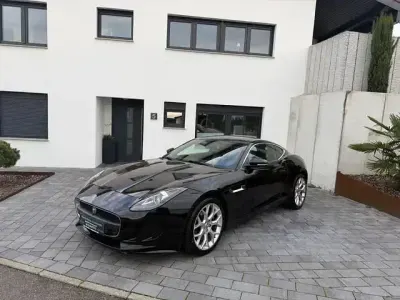 Używany Jaguar F-Type 340 KM (250 kW) 2015 Czarny Coupe