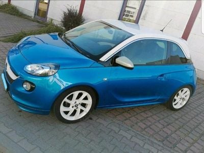 Opel Adam