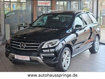 Gebraucht Mercedes ML350 258 PS (189 kW) 2012 Obsidianschwarz  metalliclack SUV