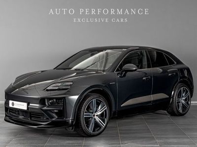Porsche Macan 4 Electric