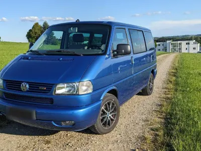 Gebraucht VW Multivan 151 PS (111 kW) 2020 Blau Van / Kleinbus