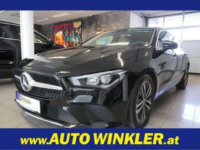 Gebraucht Mercedes CLA200 Shooting Brake 150 PS (110 kW) 2021 Schwarz Kombi