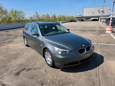 Usata BMW 525 177 CV (130 kW) 2005 Grigio Station wagon