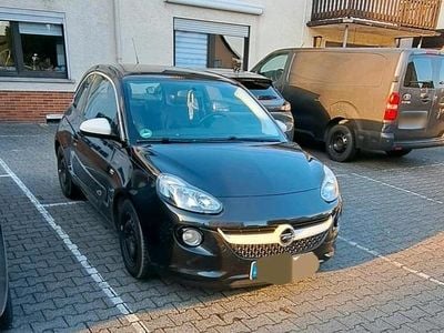 Second-hand Opel Adam 87 CP (63 kW) 2015 Negru Hatchback