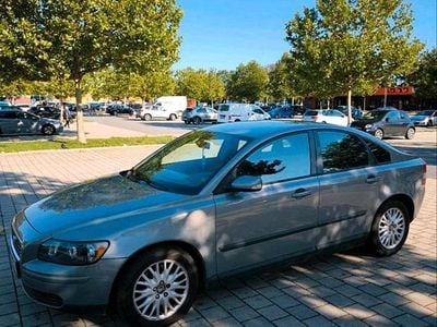 Volvo S40