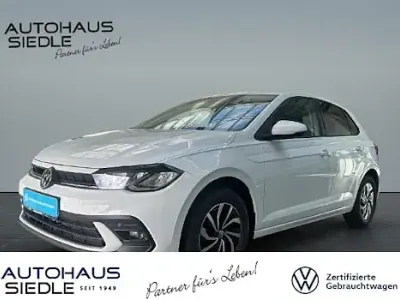 Gebraucht VW Polo Life 95 PS (69 kW) 2024 Weiß Limousine
