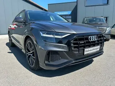 Gebraucht Audi Q8 S-Line 286 PS (210 kW) 2019 Andere SUV