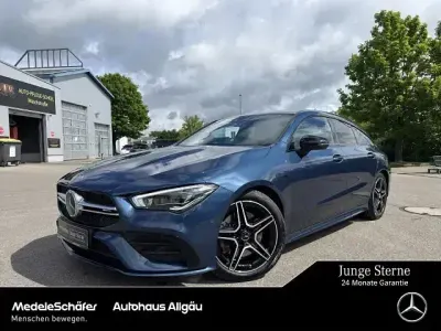 Gebraucht Mercedes CLA250e Shooting Brake AMG 2021 Blau Kombi