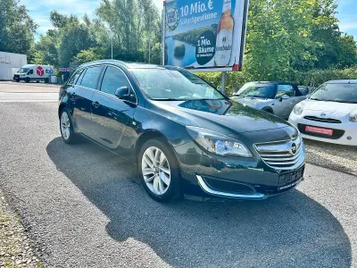 Gebraucht Opel Insignia 163 PS (119 kW) 2015 Grün Kombi