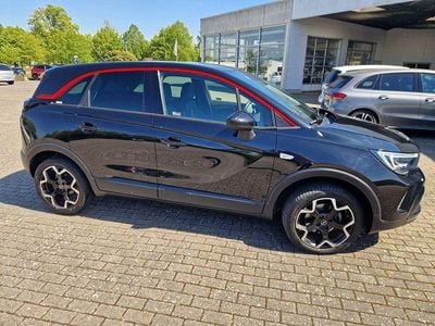 Second-hand Opel Crossland GS Line 131 CP (96 kW) 2023 Negru SUV