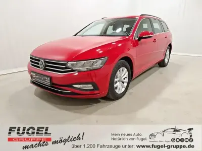 Second-hand VW Passat Business 122 CP (89 kW) 2023 Roșu Break