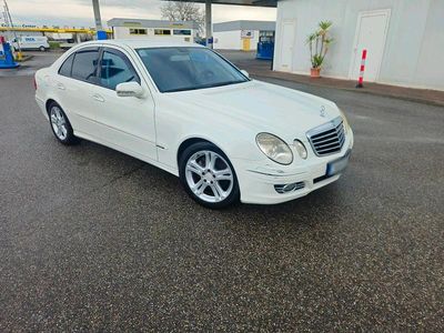Gebraucht Mercedes 280 190 PS (139 kW) 2008 Weiß Limousine