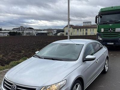 Gebraucht VW Passat 140 PS (102 kW) 2011 Silber Coupé