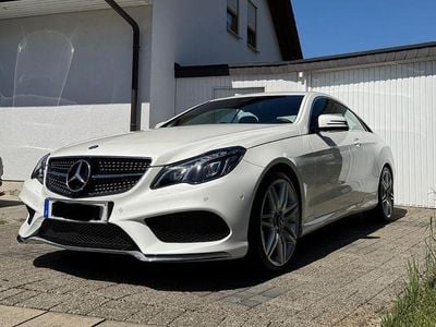 Gebraucht Mercedes E250 AMG 211 PS (155 kW) 2013 Weiß Coupé