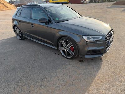 Gebraucht Audi S3 Design 300 PS (220 kW) 2019 Grau Limousine
