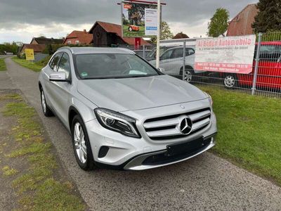 Mercedes GLA220