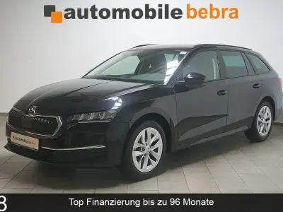 Gebraucht Skoda Octavia Selection 150 PS (110 kW) 2024 Black magic Kombi