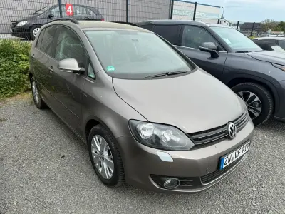 Gebraucht VW Golf Plus Cross Life 86 PS (63 kW) 2013 Braun Van / Kleinbus