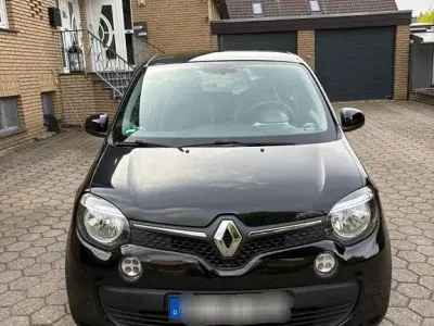 Używany Renault Twingo Dynamique 71 KM (52 kW) 2015 Czarny Hatchback