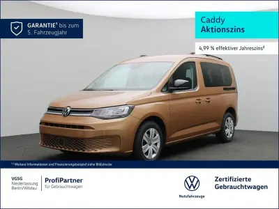 Gebraucht VW Caddy Life 102 PS (75 kW) 2024 Gold Van / Kleinbus