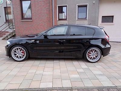 Gebraucht BMW 116 116 PS (85 kW) 2006 Schwarz Kleinwagen