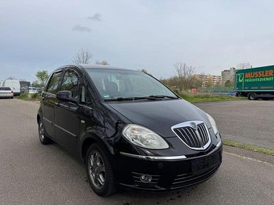Gebraucht Lancia Musa 95 PS (69 kW) 2009 Schwarz Van / Kleinbus