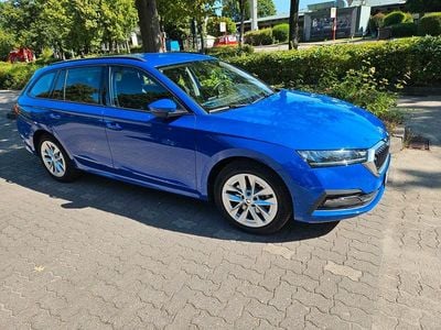 Gebraucht Skoda Octavia Ambition 204 PS (150 kW) 2022 Blau Kombi
