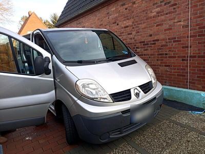 gebraucht Renault Trafic 2.0 dCi. 9 Sitzer