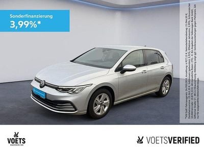 Gebraucht VW Golf VIII Life 110 PS (80 kW) 2022 Silber Limousine
