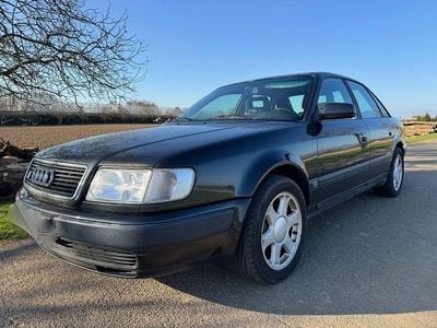 Schwarz Gebraucht 1994 Audi S4 Sport Limousine | 17.900 €
