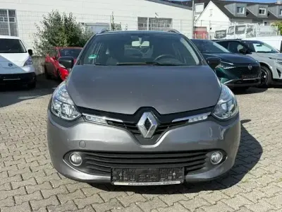 Gebraucht Renault Clio IV Dynamique 90 PS (66 kW) 2014 Grau Limousine