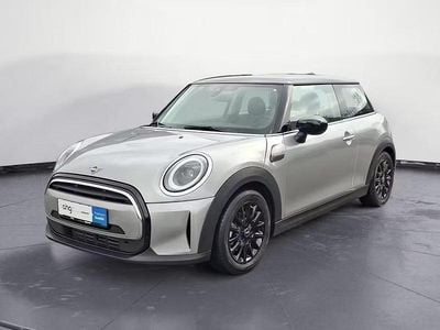 Second-hand Mini Cooper Classic 136 CP (100 kW) 2023 Argintiu Hatchback