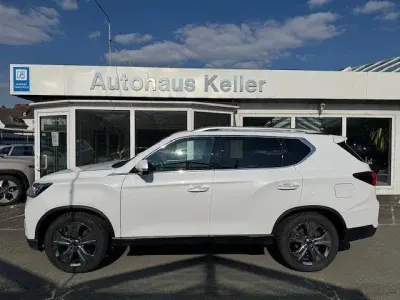 Gebraucht SsangYong Rexton 203 PS (149 kW) 2022 Weiß SUV