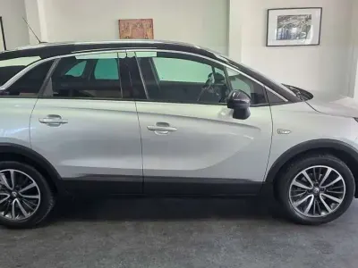 Gebraucht Opel Crossland X Innovation 110 PS (80 kW) 2019 Argonsilber/sovereign/switchbl SUV