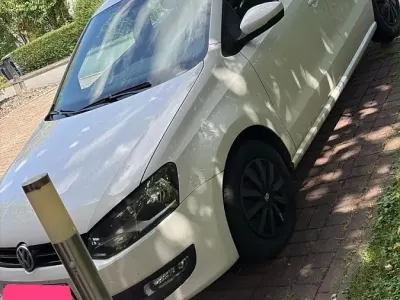 Gebraucht VW Polo 90 PS (66 kW) 2014 Weiß Kleinwagen