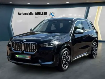 Gebraucht BMW iX1 xLine 230 kW (313 PS) 2023 Schwarz SUV