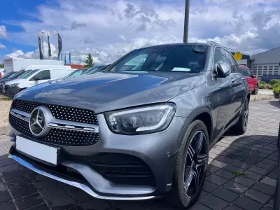 Gebraucht Mercedes GLC400d AMG line 330 PS (242 kW) 2019 Selenitgrau  metalliclack SUV