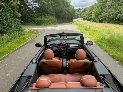 Gebraucht Mini One Cabriolet 102 PS (75 kW) 2019 Blau Cabrio