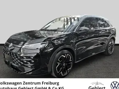 Nowe VW T-Roc Cabriolet R-line 150 KM (110 kW) 2026 Czarny SUV